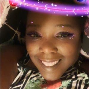 Meet your Posher, Latoya